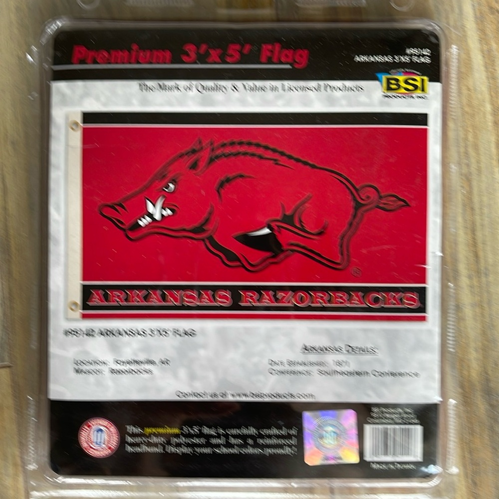 New University of Arkansas flag 3x5 feet